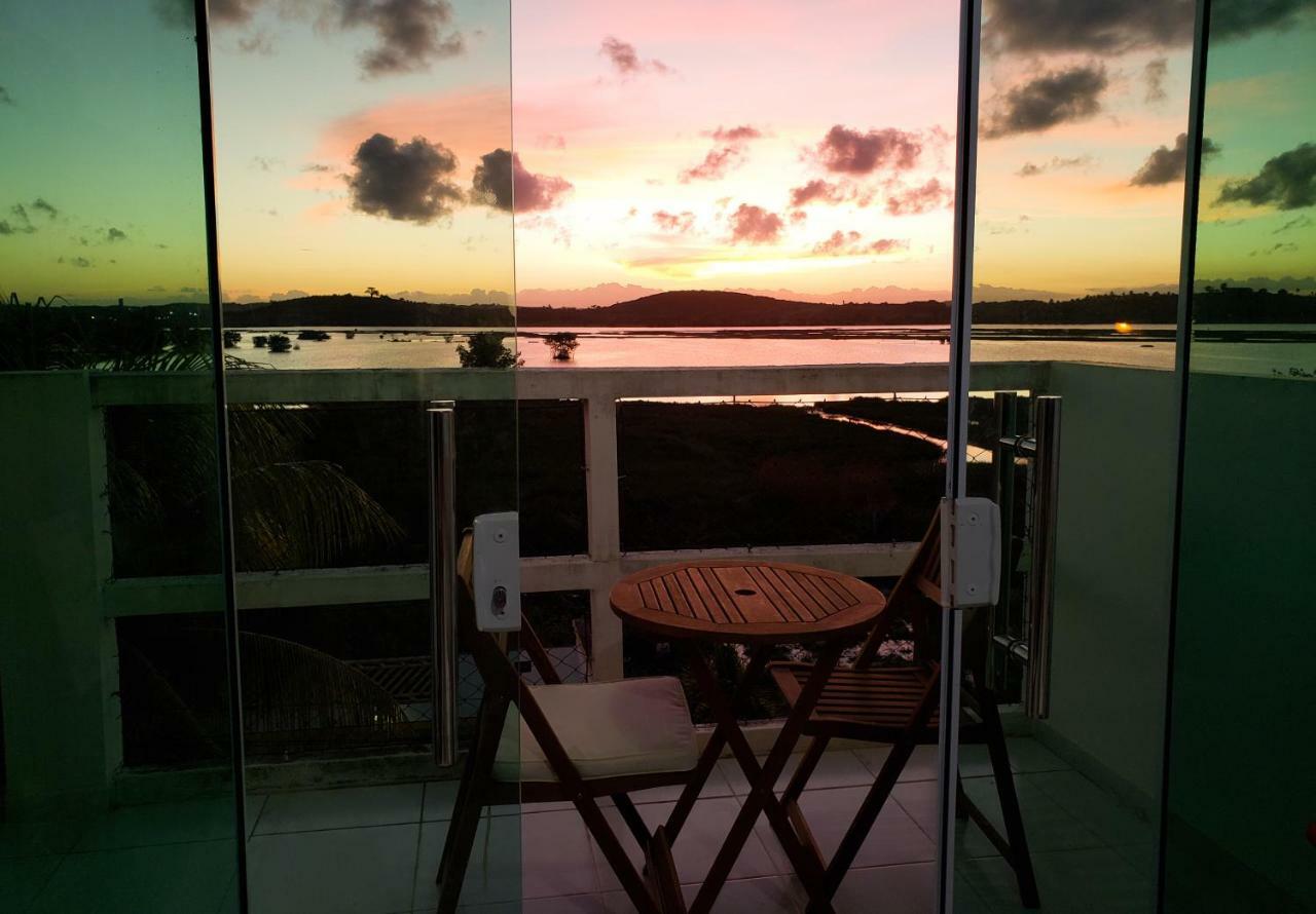 Apartamento com Varanda Blindex